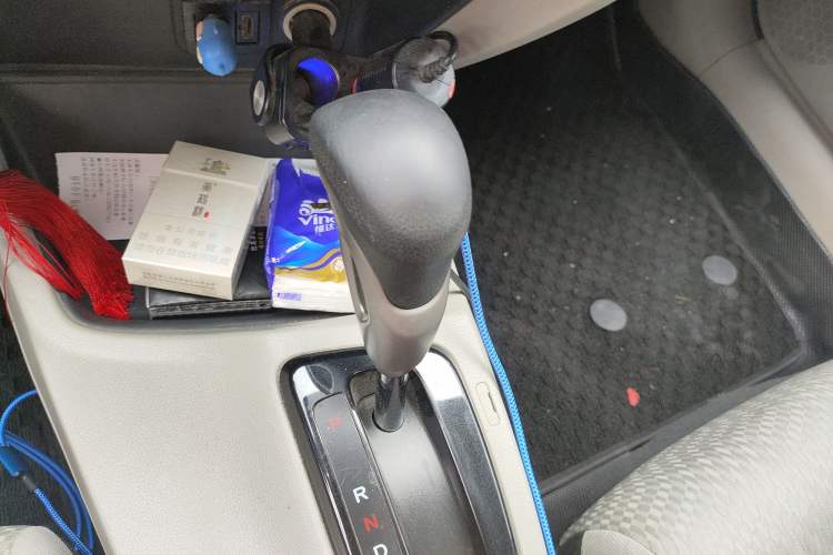 Used Honda Civic 2016 1.8L Automatic Comfort Version Gear Lever