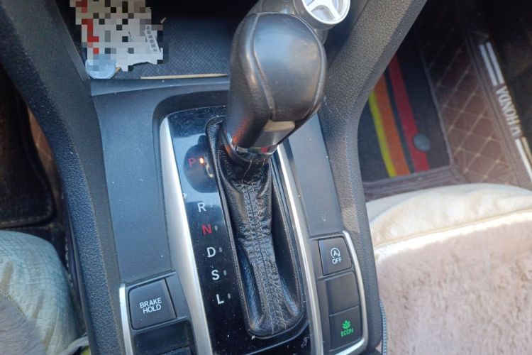 Used Honda Civic 2016 220TURBO CVT Luxury Edition Gear Lever