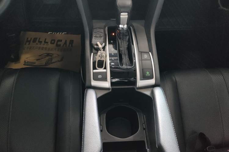 Used Honda Civic 2016 220TURBO CVT Prestige Edition Gear Lever