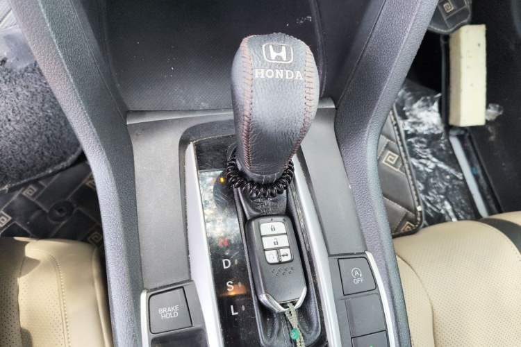 Used Honda Civic 2016 220TURBO CVT Prestige Edition Gear Lever