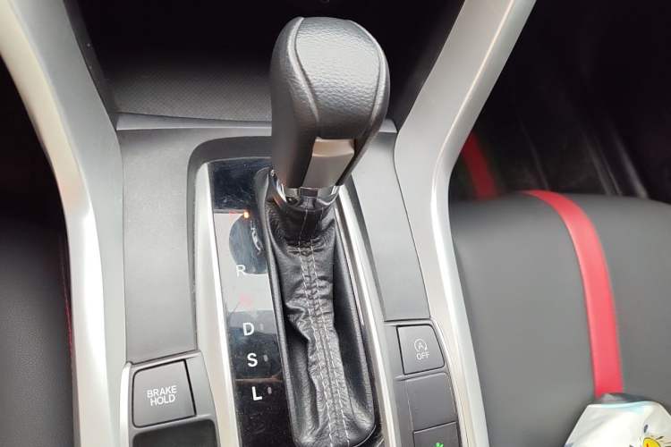 Used Honda Civic 2016 180TURBO CVT Comfort Version Gear Lever