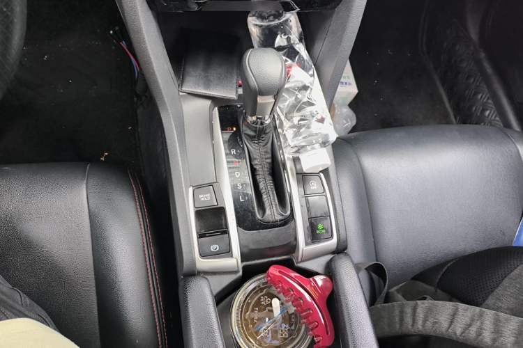 Used Honda Civic 2016 180TURBO CVT Comfort Version Gear Lever