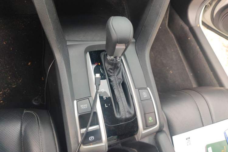 Used Honda Civic 2016 220TURBO CVT Prestige Edition Gear Lever