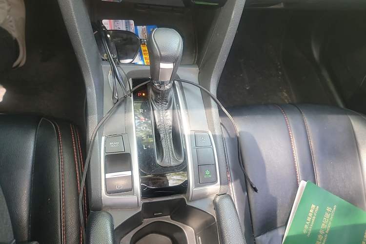 Used Honda Civic 2016 220TURBO CVT Luxury Edition Gear Lever