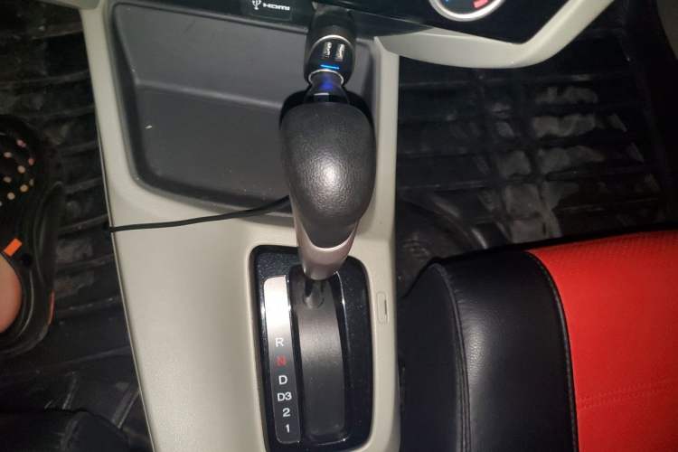 Used Honda Civic 2016 1.8L Automatic Comfort Version Gear Lever
