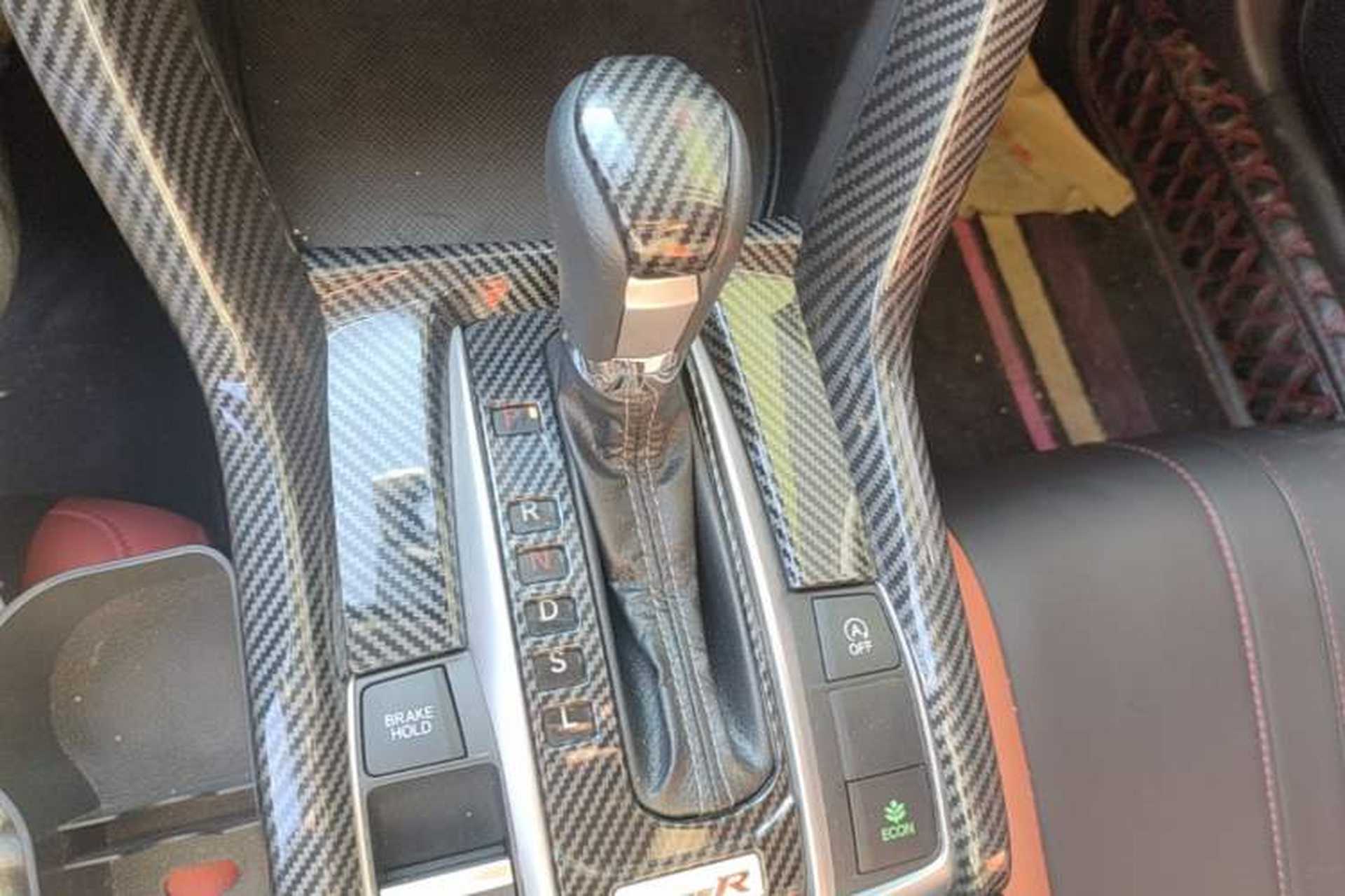 Used Honda Civic 2016 220TURBO CVT Luxury Edition Gear Lever
