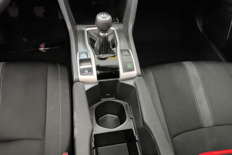 Used Honda Civic 2016 220TURBO Manual Luxury Edition Gear Lever