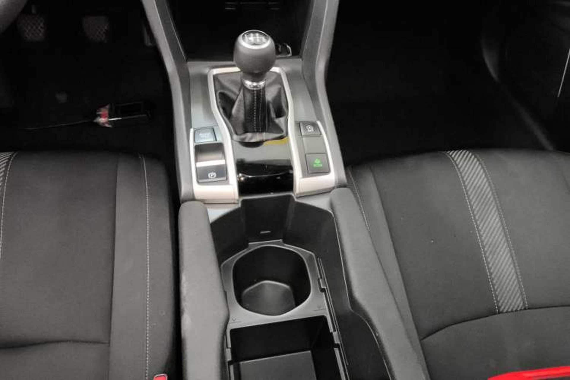 Used Honda Civic 2016 220TURBO Manual Luxury Edition Gear Lever