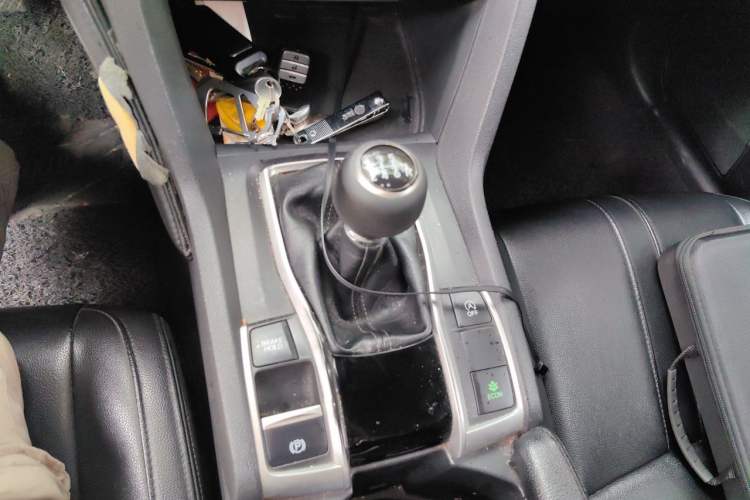 Used Honda Civic 2016 220TURBO Manual Luxury Edition Gear Lever