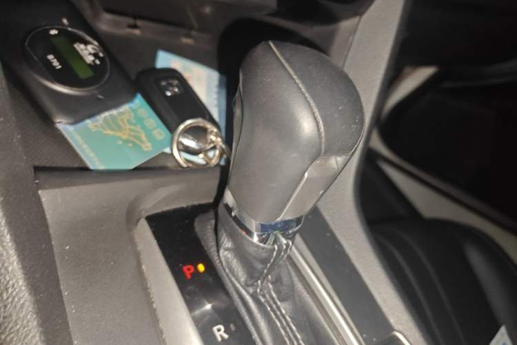 Used Honda Civic 2016 220TURBO CVT Prestige Edition Gear Lever