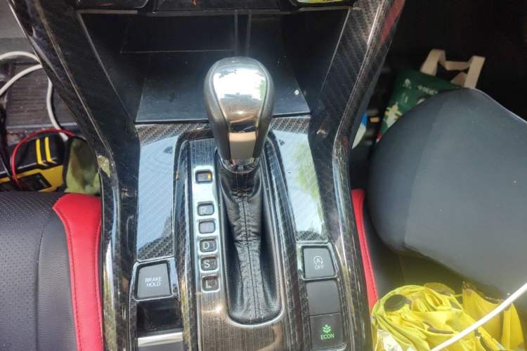Used Honda Civic 2016 220TURBO CVT Luxury Edition Gear Lever