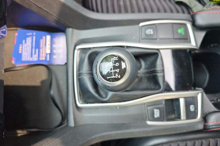 Used Honda Civic 2016 220TURBO Manual Luxury Edition Gear Lever