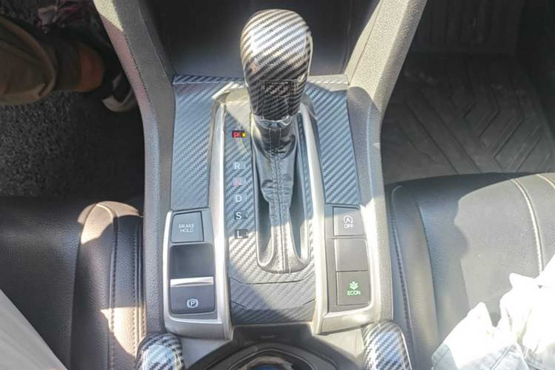 Used Honda Civic 2016 220TURBO CVT Luxury Edition Gear Lever