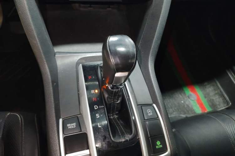 Used Honda Civic 2016 220TURBO CVT Prestige Edition Gear Lever