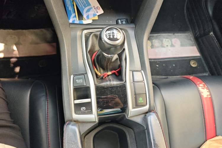 Used Honda Civic 2016 220TURBO Manual Luxury Edition Gear Lever