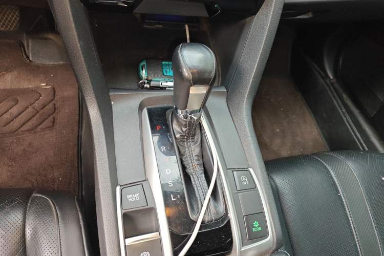 Used Honda Civic 2016 220TURBO CVT Prestige Edition Gear Lever