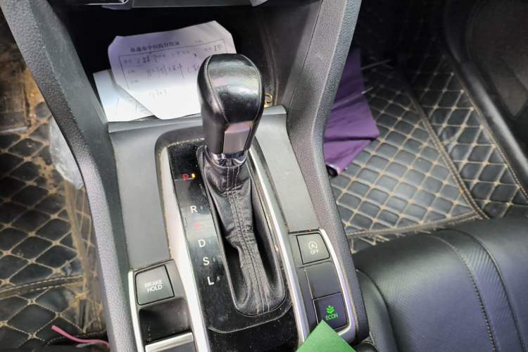 Used Honda Civic 2016 220TURBO CVT Prestige Edition Gear Lever