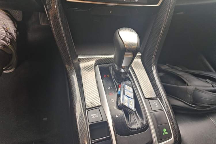Used Honda Civic 2016 180TURBO CVT Comfort Version Gear Lever