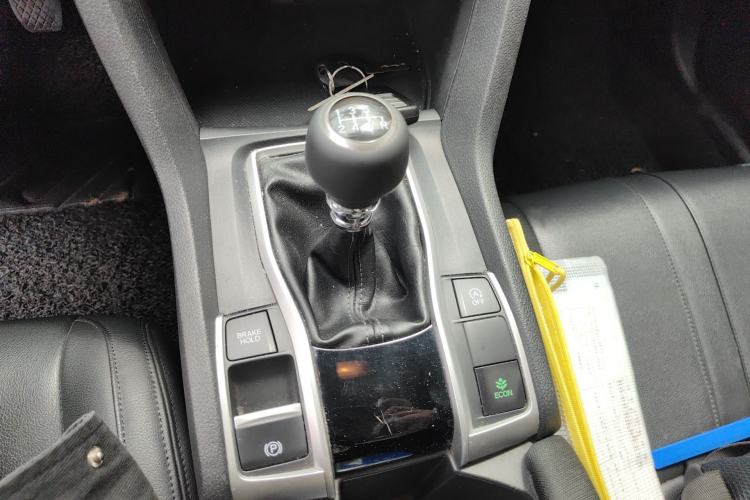 Used Honda Civic 2016 220TURBO Manual Luxury Edition Gear Lever