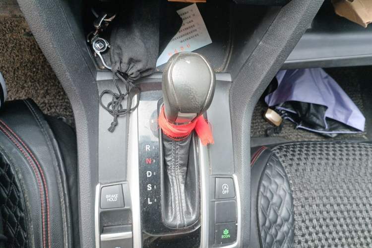 Used Honda Civic 2016 220TURBO CVT Luxury Edition Gear Lever