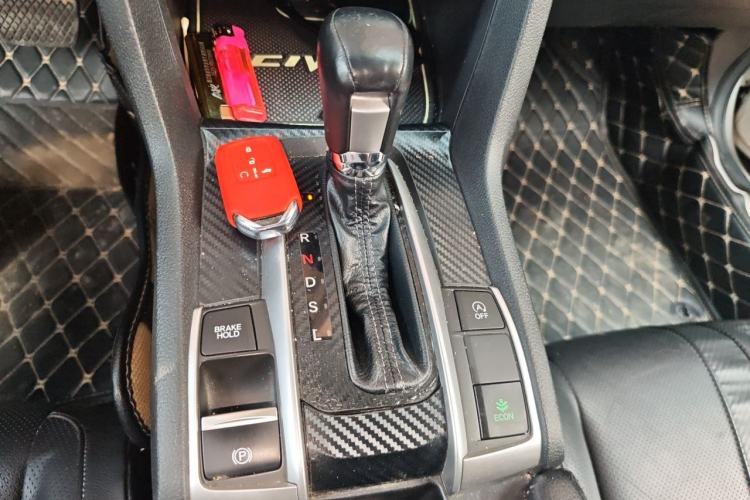 Used Honda Civic 2016 220TURBO CVT Prestige Edition Gear Lever