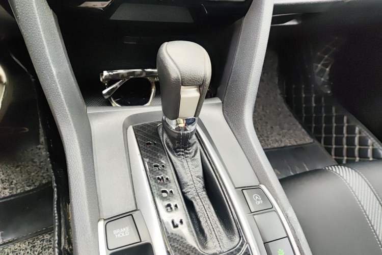 Used Honda Civic 2016 180TURBO CVT Comfort Version Gear Lever