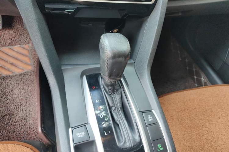 Used Honda Civic 2016 220TURBO CVT Prestige Edition Gear Lever