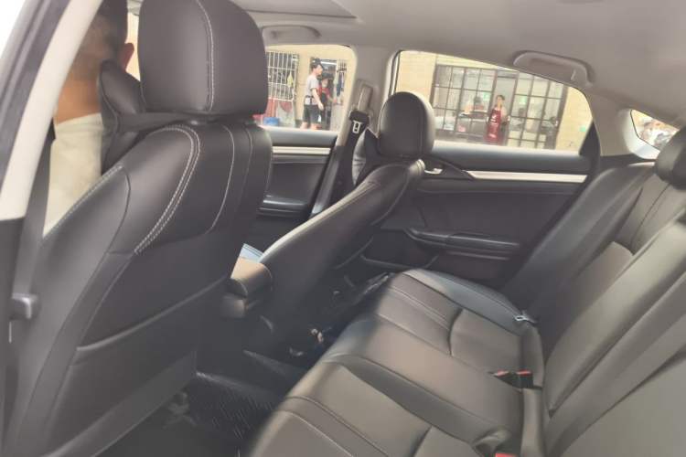 Used Honda Civic 2016 220TURBO CVT Luxury Edition Headliner