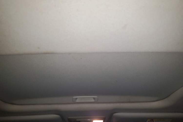 Used Honda Civic 2016 220TURBO Manual Luxury Edition Headliner