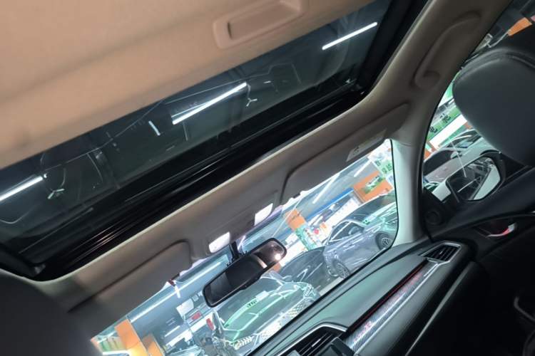 Used Honda Civic 2016 220TURBO CVT Luxury Edition Headliner