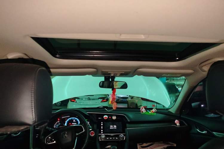 Used Honda Civic 2016 220TURBO CVT Luxury Edition Headliner