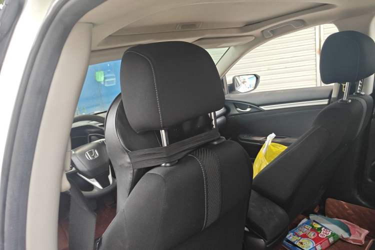 Used Honda Civic 2016 220TURBO Manual Luxury Edition Headliner