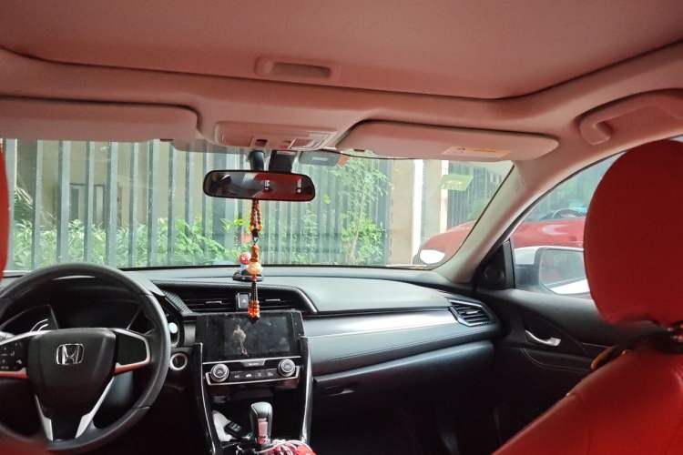 Used Honda Civic 2016 220TURBO CVT Luxury Edition Headliner