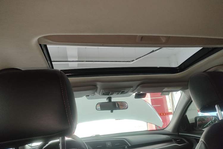 Used Honda Civic 2016 220TURBO CVT Luxury Edition Headliner