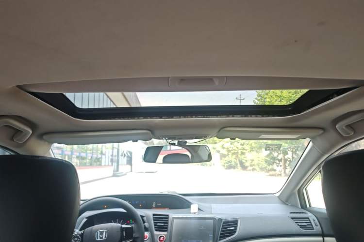 Used Honda Civic 2016 1.8L Automatic Comfort Version Headliner