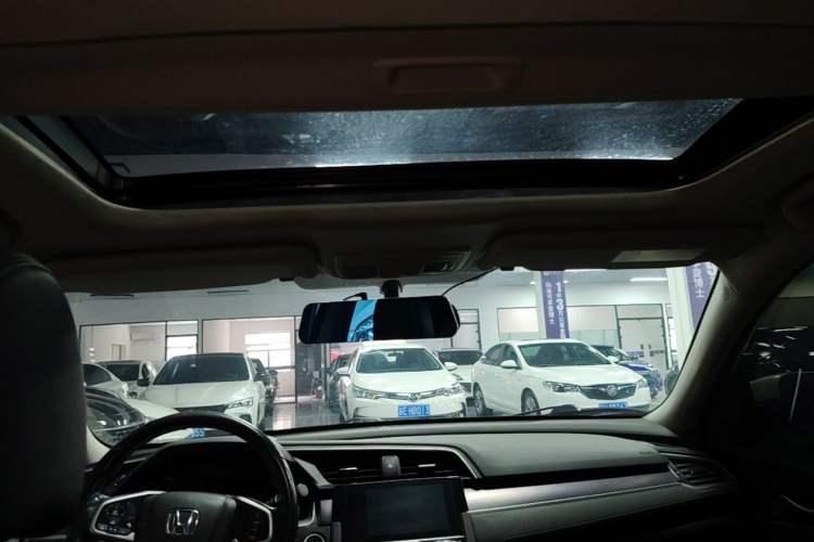 Used Honda Civic 2016 220TURBO CVT Prestige Edition Headliner