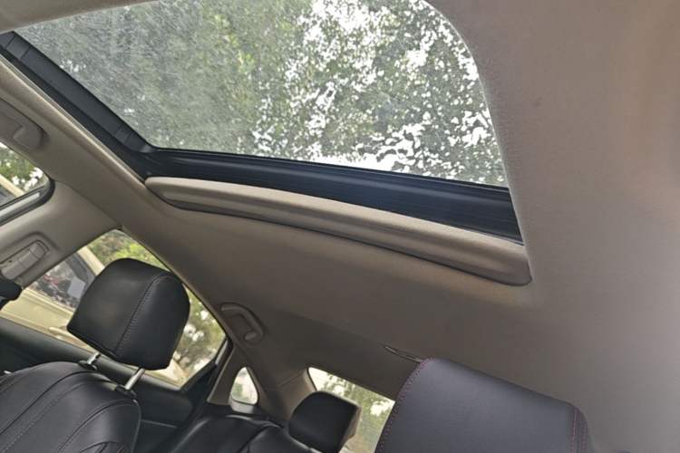 Used Honda Civic 2016 180TURBO CVT Comfort Version Headliner