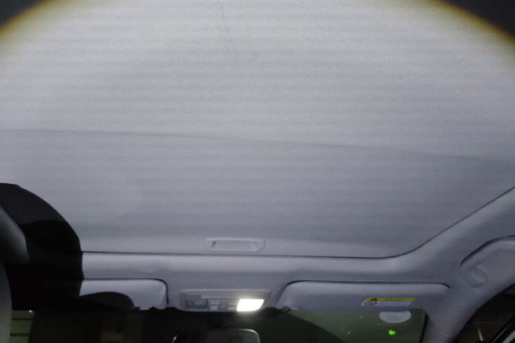 Used Honda Civic 2016 220TURBO CVT Luxury Edition Headliner
