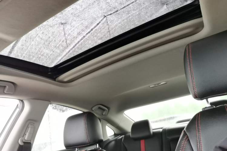 Used Honda Civic 2016 220TURBO CVT Luxury Edition Headliner