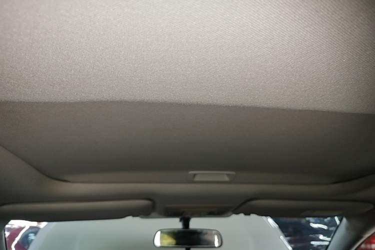 Used Honda Civic 2016 220TURBO Manual Luxury Edition Headliner