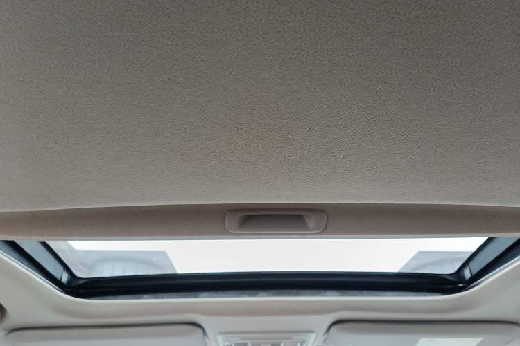 Used Honda Civic 2016 220TURBO CVT Luxury Edition Headliner