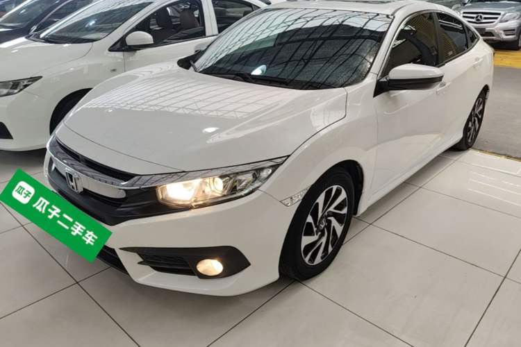 Used Honda Civic 2016 220TURBO CVT Luxury Edition Guazi used car, China used car export, Used car for sale, Used cars, Cheapest cars for sale