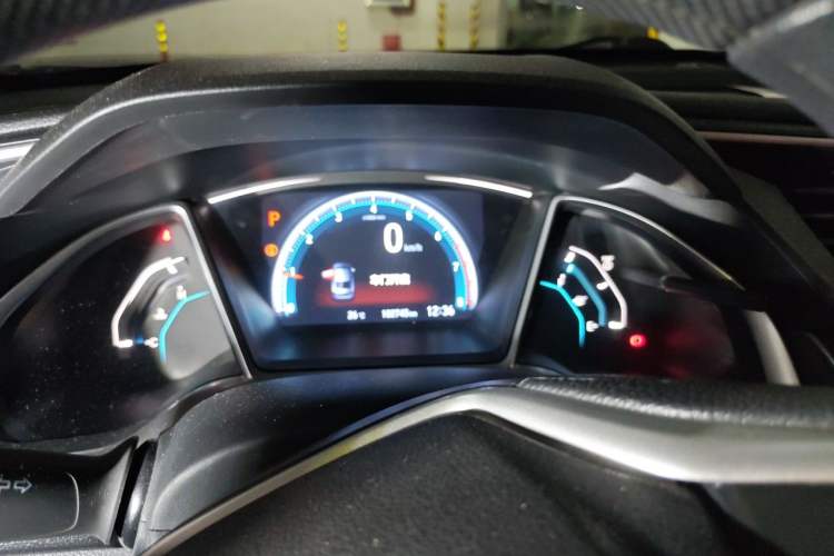 Used Honda Civic 2016 220TURBO CVT Luxury Edition Instrument Cluster