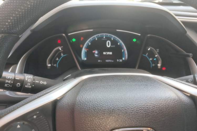 Used Honda Civic 2016 220TURBO CVT Luxury Edition Instrument Cluster
