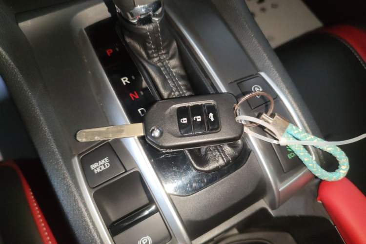 Used Honda Civic 2016 180TURBO CVT Comfort Version Interior 1