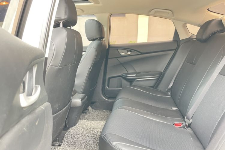 Used Honda Civic 2016 180TURBO CVT Comfort Version Interior 1