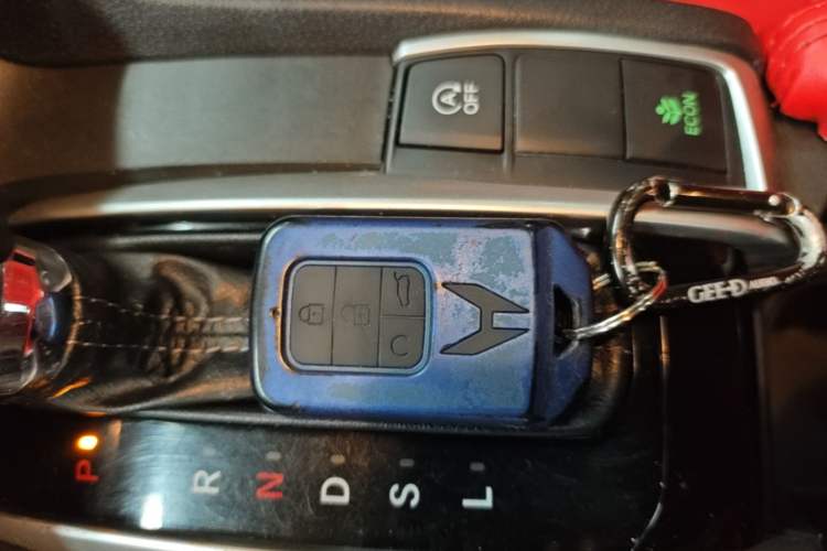 Used Honda Civic 2016 220TURBO CVT Luxury Edition Interior 1