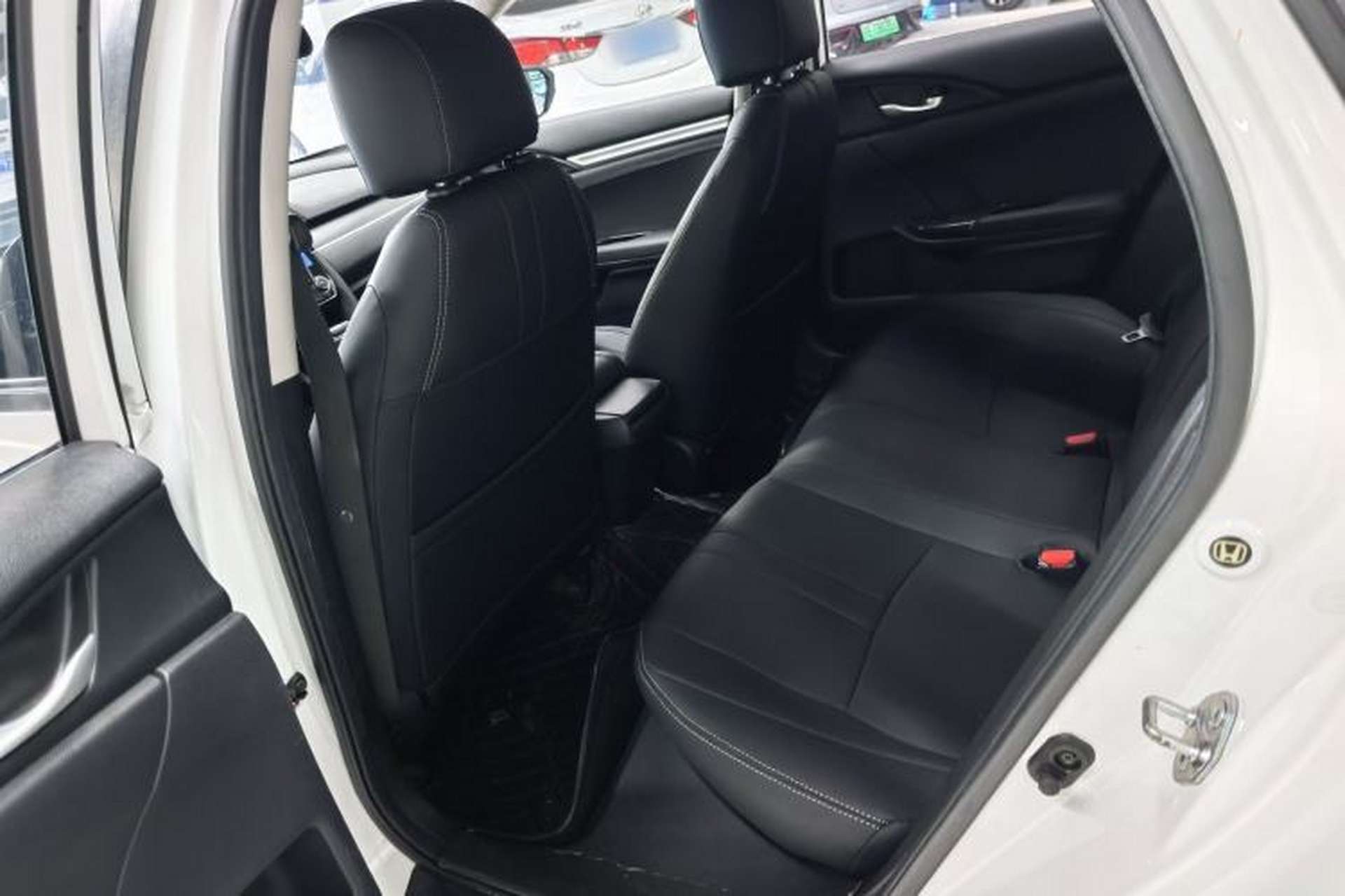 Used Honda Civic 2016 180TURBO CVT Comfort Version Interior 2
