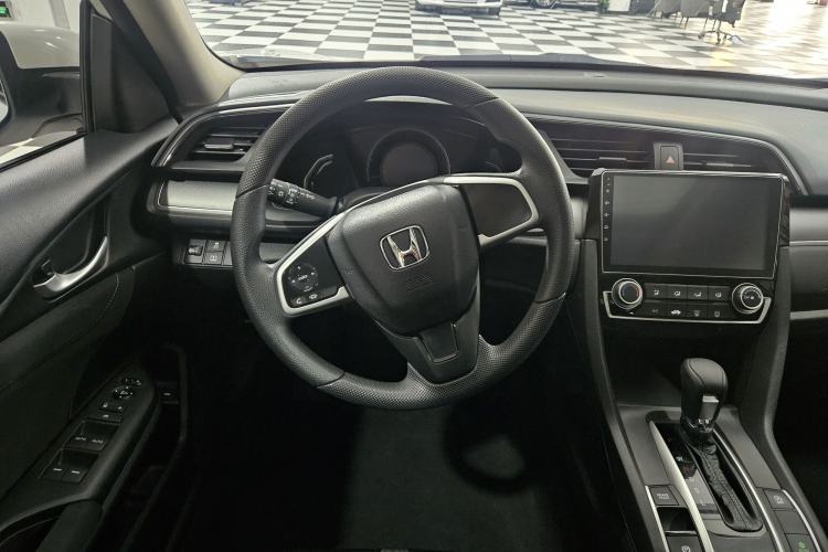 Used Honda Civic 2016 180TURBO CVT Comfort Version Interior 2
