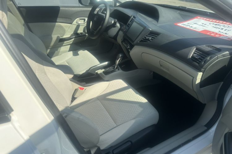 Used Honda Civic 2016 1.8L Automatic Comfort Version Interior 6